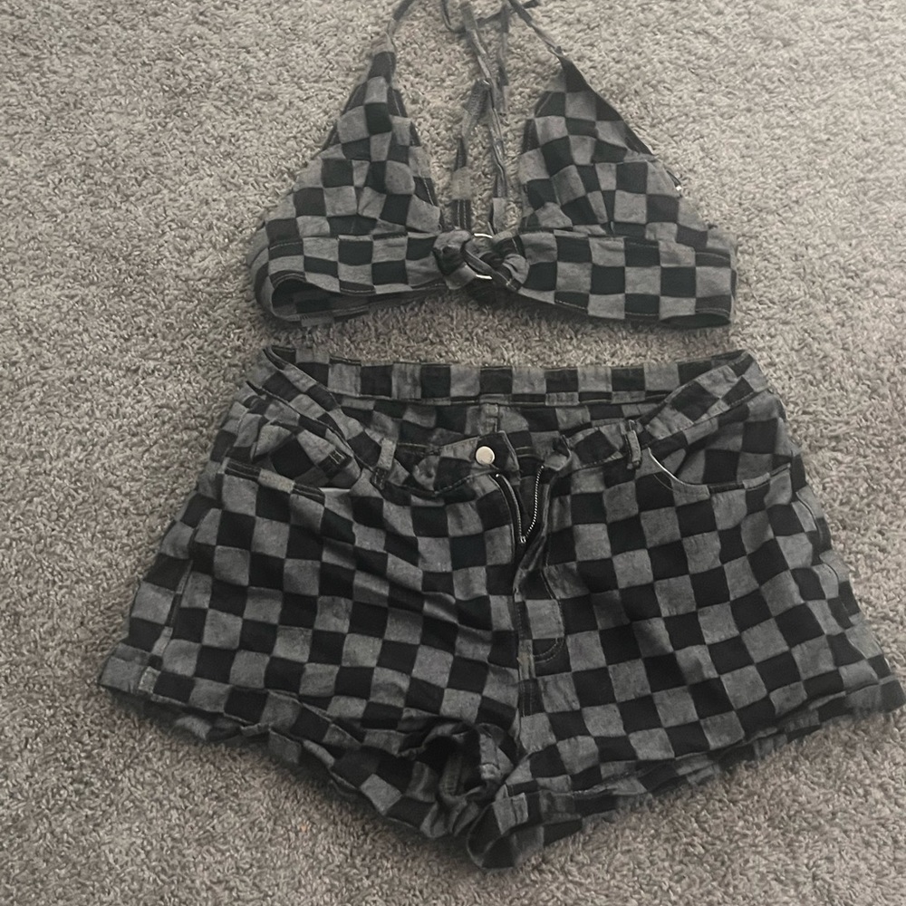 cute summer black and grey checkered jean set